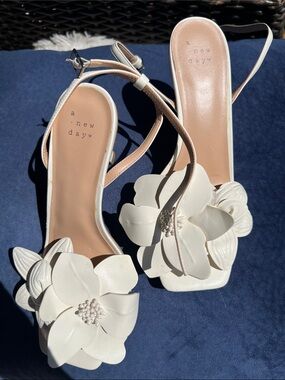 a new day White Floral Slingback Heels